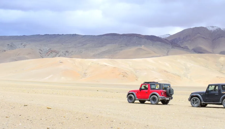 Ladakh Trip, Spiti Trip, Nepal Trip, Bhutan Trip, 4x4 self drive bike adventure